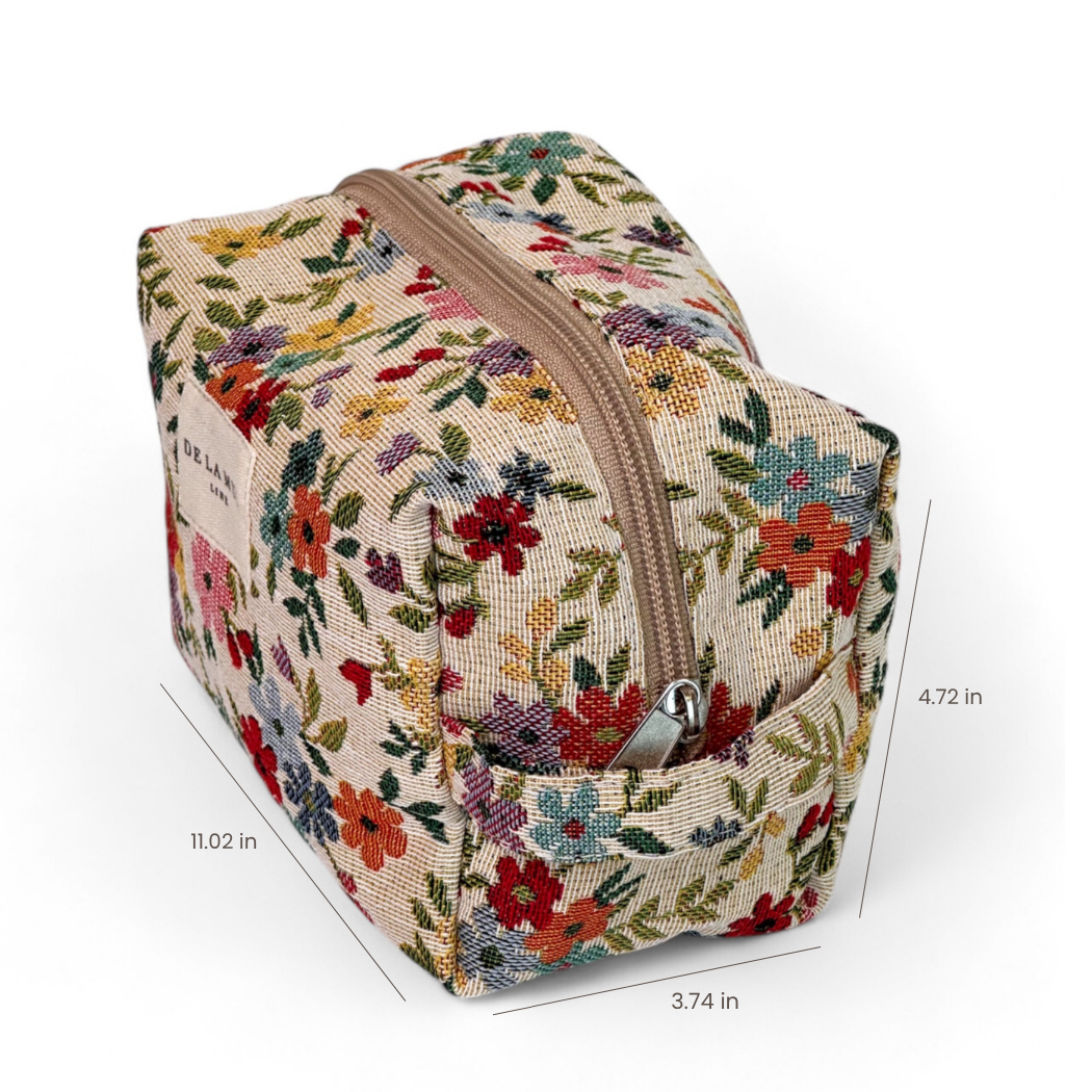 DE LA MUR floral jacquard squared makeup bag with dimensions 7.09 x 4.72 x 3.74 in