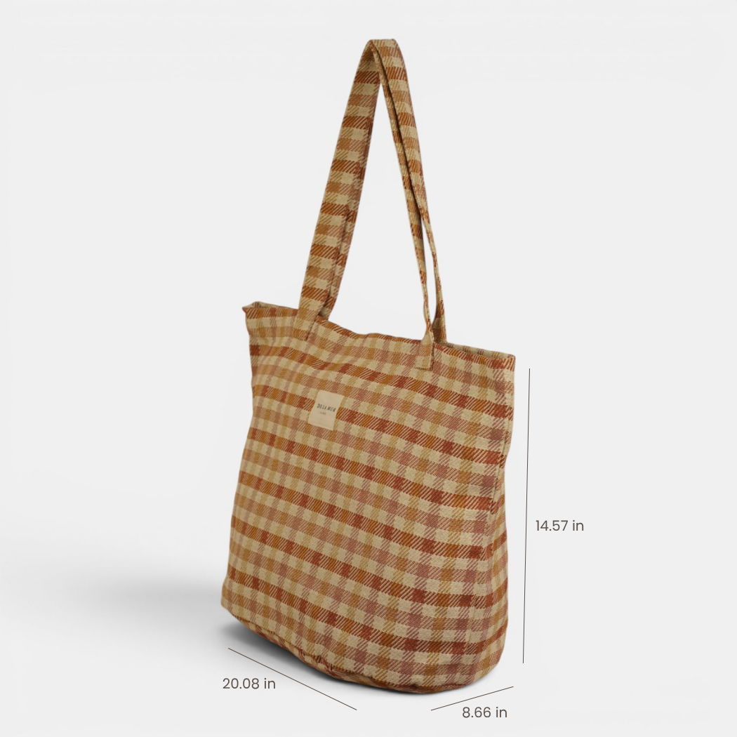 DE LA MUR Zia gingham jacquard bag, side view with dimensions 20.08x14.57x8.66 in
