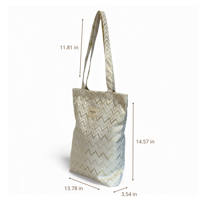 DE LA MUR zigzag zippered bag dimensions diagram in inches