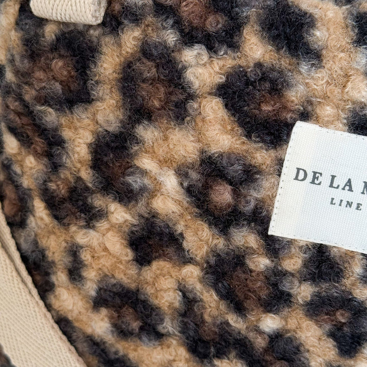 Medium Handbag Pardo