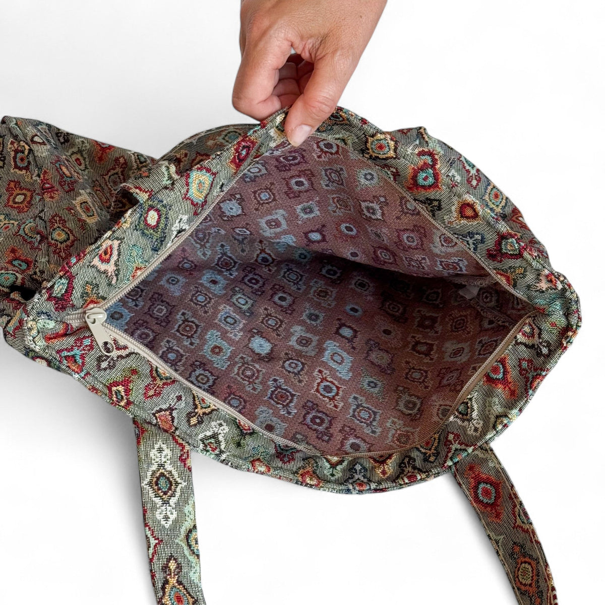 Open DE LA MUR Trigo tote bag showing the patterned lined interior