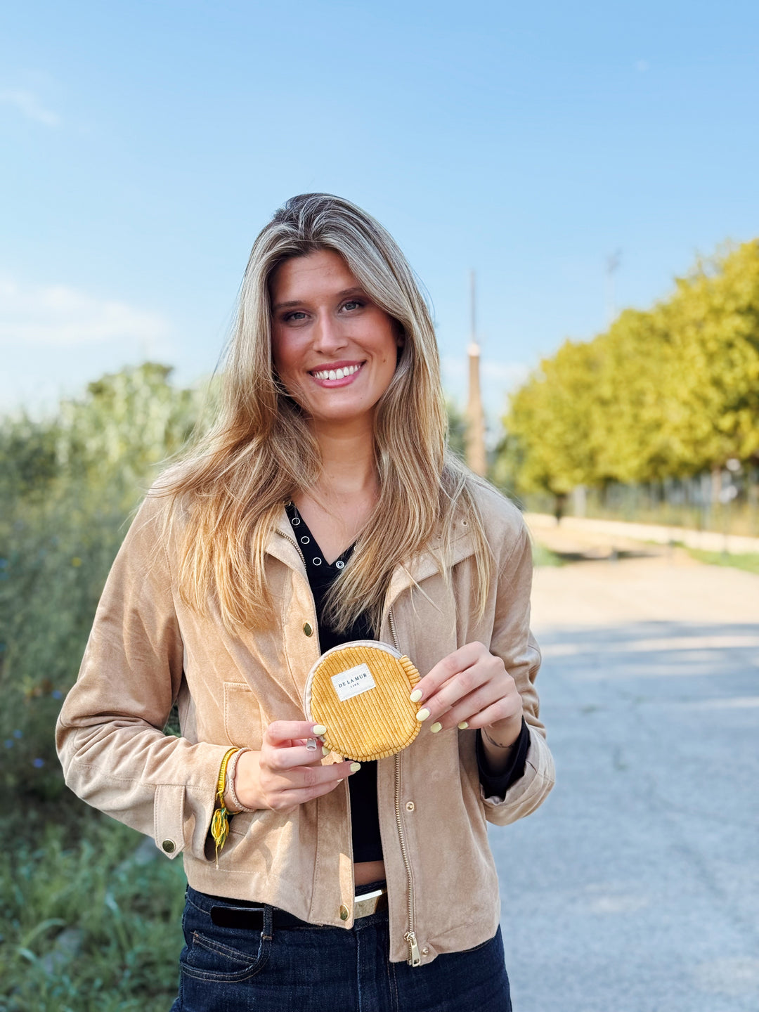 Round Coin Purse Taz