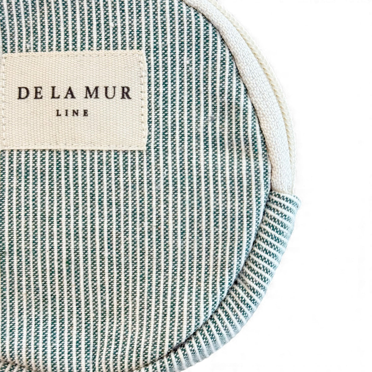 DE LA MUR green striped coin purse detail with Line label and zip closure